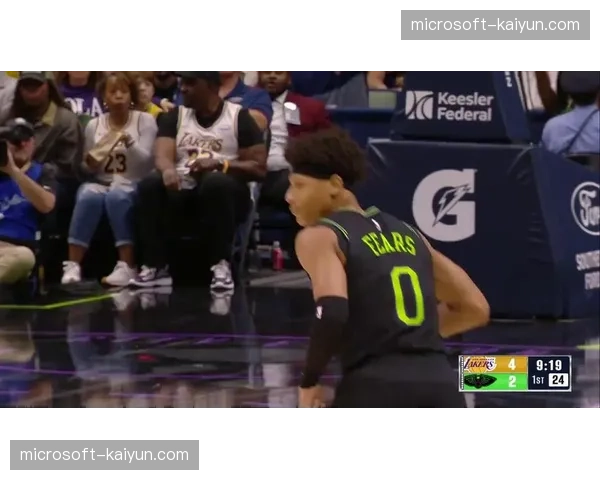 雄鹿加时险胜鹈鹕止住连败 墨菲空砍44分创生涯新高难救主