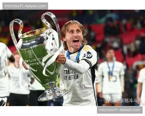 皇马残阵预计控球率65%+ 克罗斯中场调度成攻坚核心